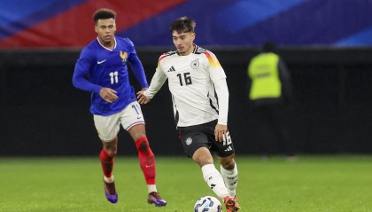 韩国也要归化！韩国主帅亲承，已接触21岁德国中场新星卡斯特罗普