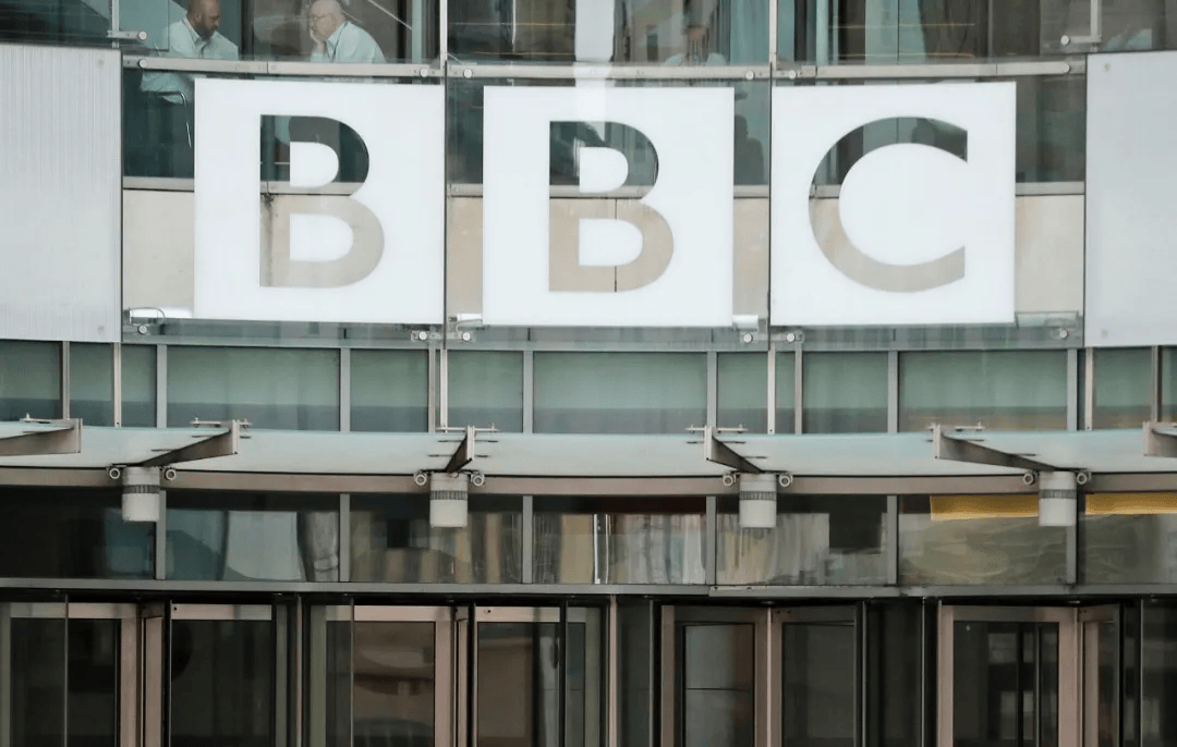 BBC，反水了！断钱后的BBC，客观的让人感到可怕！墨西哥湾更名为“美国湾”？BBC：其实它祖上叫“中国海”！