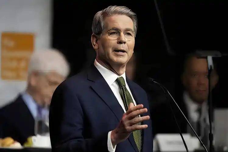 美专机已离国,中美会谈前夕,美国又来下马威,中方做好最坏打算